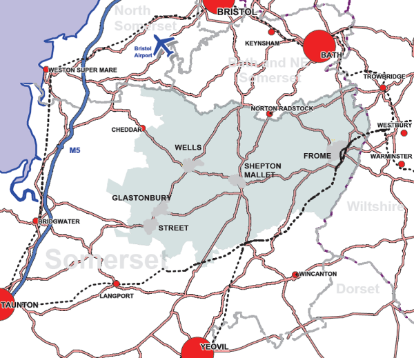 FIGURE 1 : Mendip District in Context