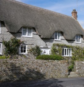 Photo: Queen Street, Yetminster, showing an example of a street facing boundary wall.